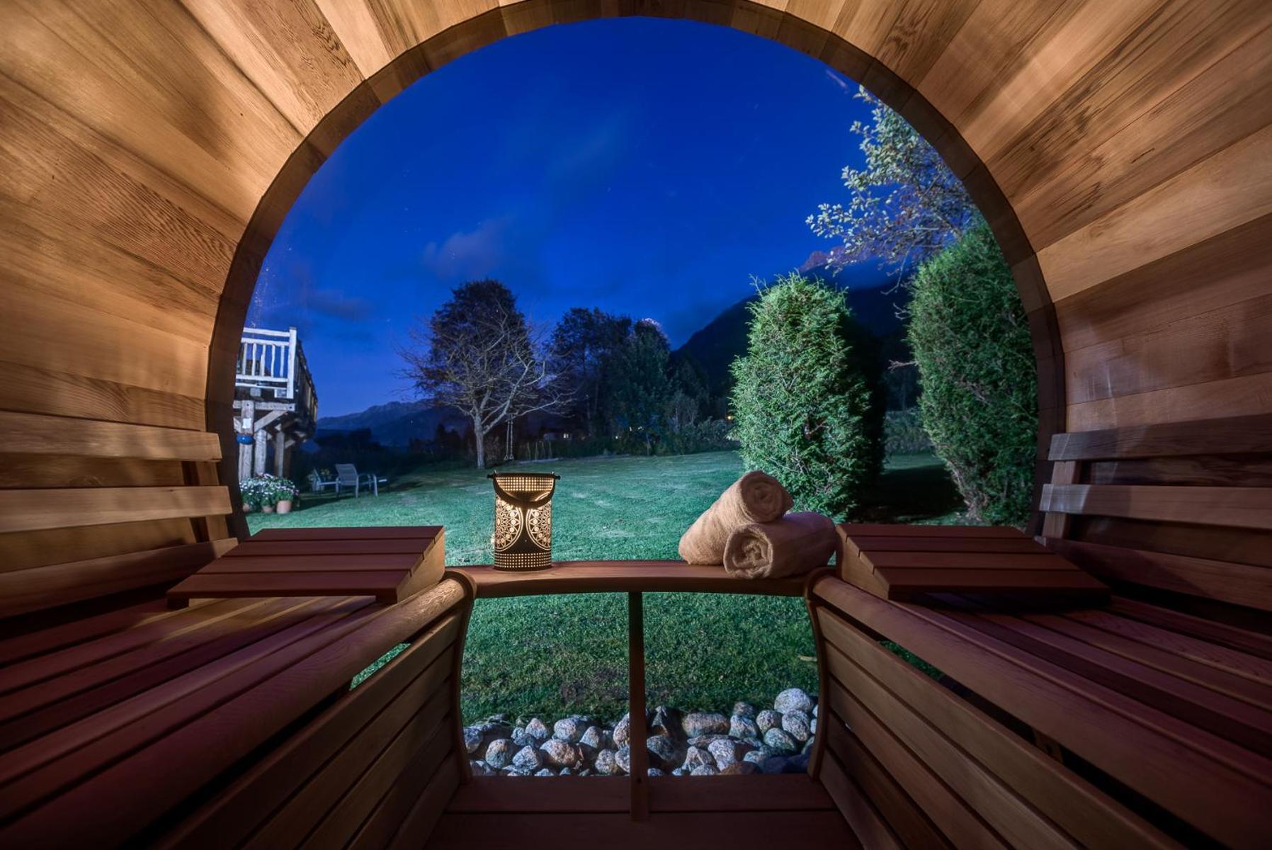 Tiki Lodge - Hot Tub & Sauna Chamonix Exterior foto