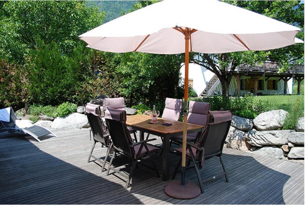 Tiki Lodge - Hot Tub & Sauna Chamonix Exterior foto